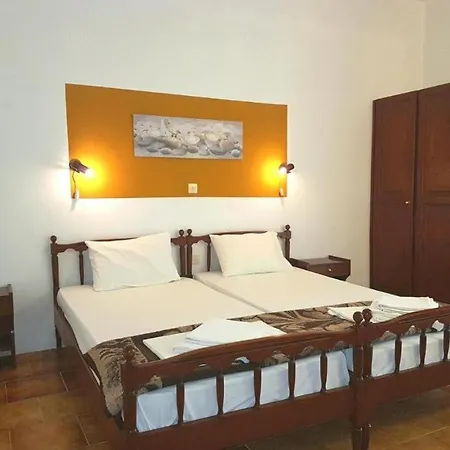 Alexandros Studio 3 * Mesongí